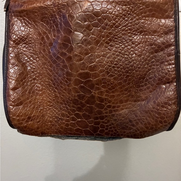 Emilio Pucci Vintage Shoulder Purse Bag Leather Croc Design with Gold Hardware - Picture 11 of 12
